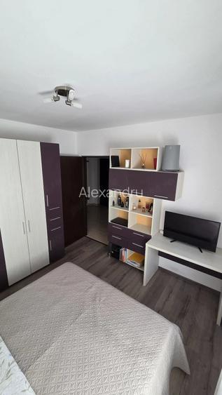 Apartament 2 camere decomandat Mana?tur, zona Academia de Muzica