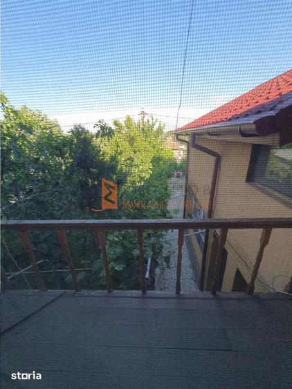 Casă cu 5 camere decomandat cu Teren 400 Mp în Mihai Viteazu