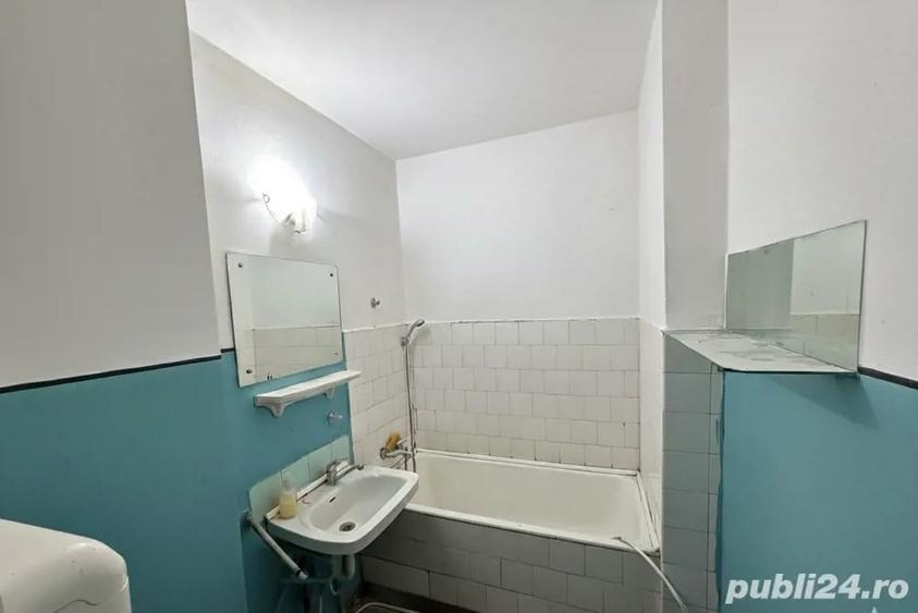 Apartament cu 2 camere semidecomandat în Titan