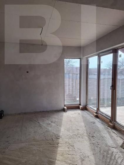 Casă individuală cu 5 camere cu Canalizare în Lugoj