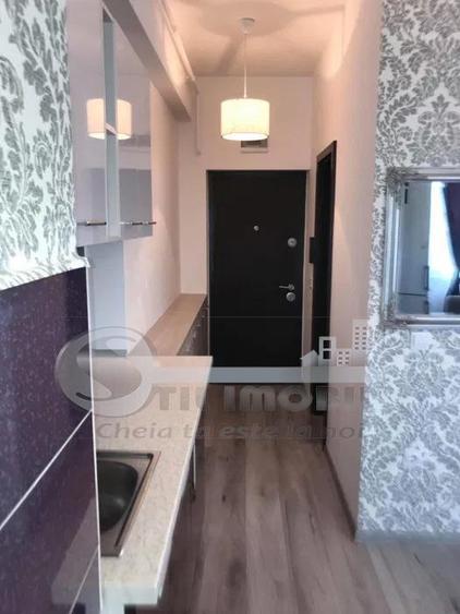 Apartament cu 2 camere semidecomandat în Ultracentral