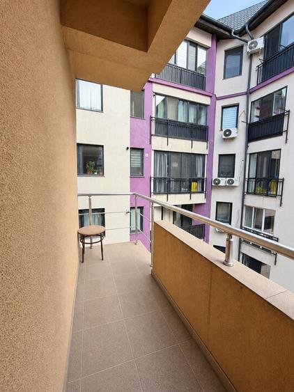 Apartament cu 4 camere decomandat, mobilat în Energia