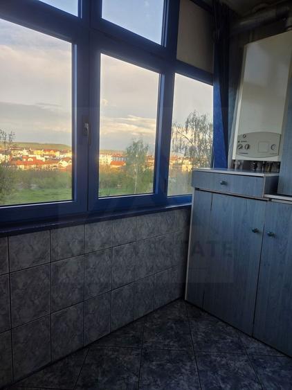 Apartament 2 camere balcon inchis cu pivnita si boxa in Vasile Aaron - 7