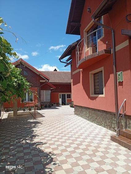Casă cu 4 camere în Central