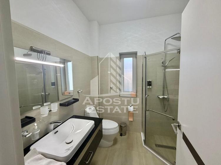 Apartament cu 2 camere semidecomandat, mobilat în Chișoda