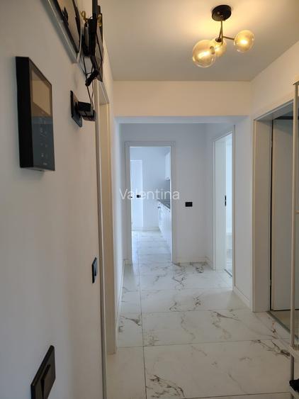 Apartament cu 3 camere decomandat în Berceni