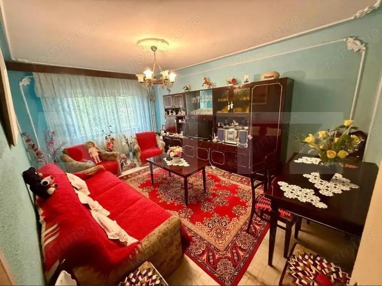 Apartament cu 3 camere decomandat, mobilat în Dancu