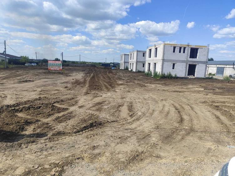 Casă cu 3 camere în Exterior Vest