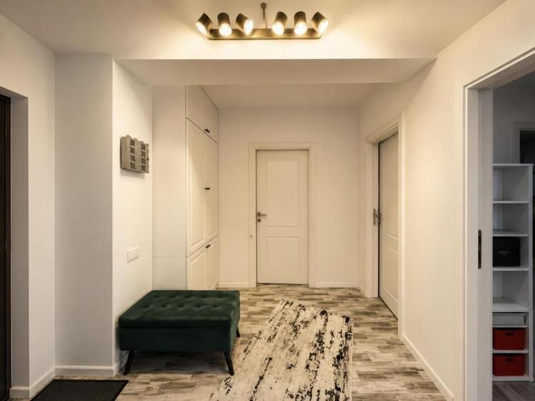 2camere-55mp- decomandata-centrala proprie-metrou - 1