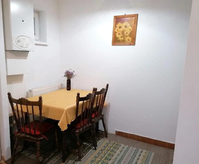 Apartament cu 3 camere semidecomandat în Grigorescu