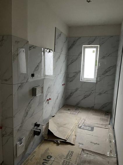 Apartament cu 2 camere decomandat în Girocului