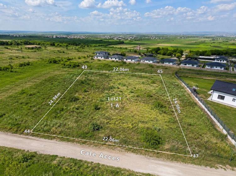 Teren Construcții intravilan de 551 mp, în Miroslava