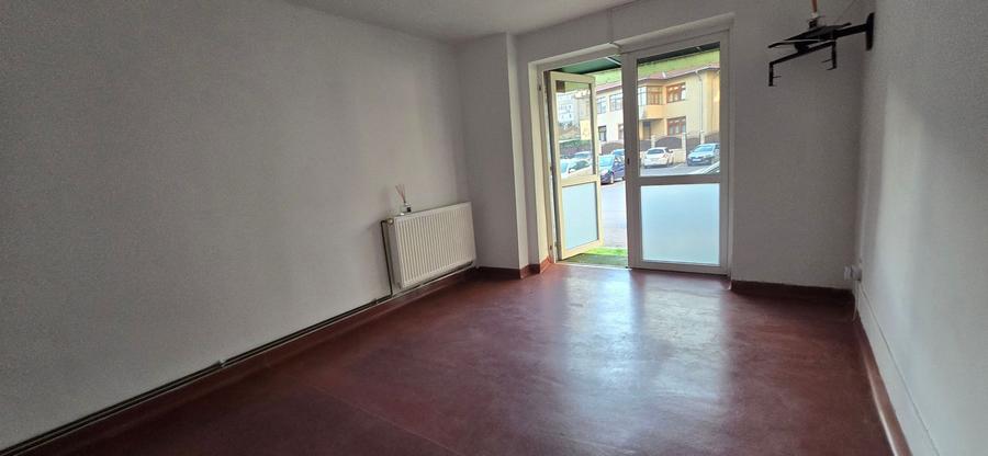 Vânzare apartament 3 camere , parter, micro 5 Târgoviște - 3
