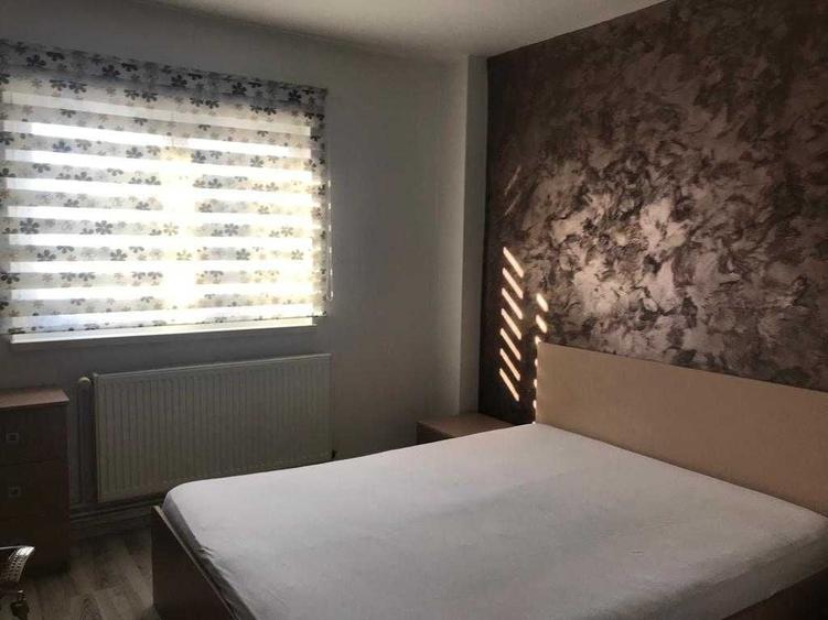 Inchiriez apartament-2 camere - 4