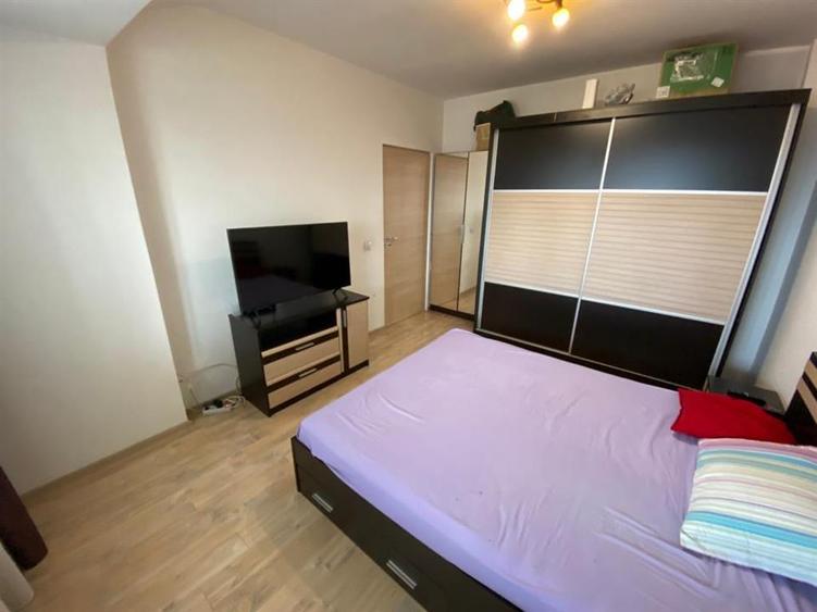 Apartament cu 2 camere semidecomandat în Prelungirea Ghencea