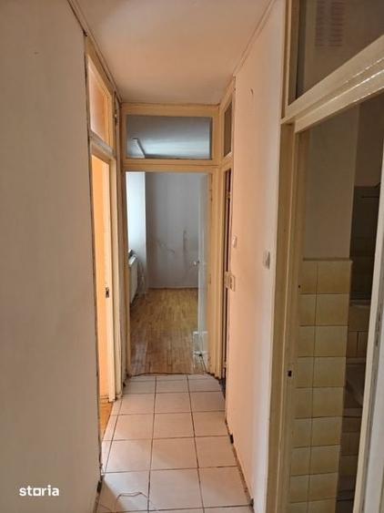 Apartament cu 3 camere în Vasile Alecsandri
