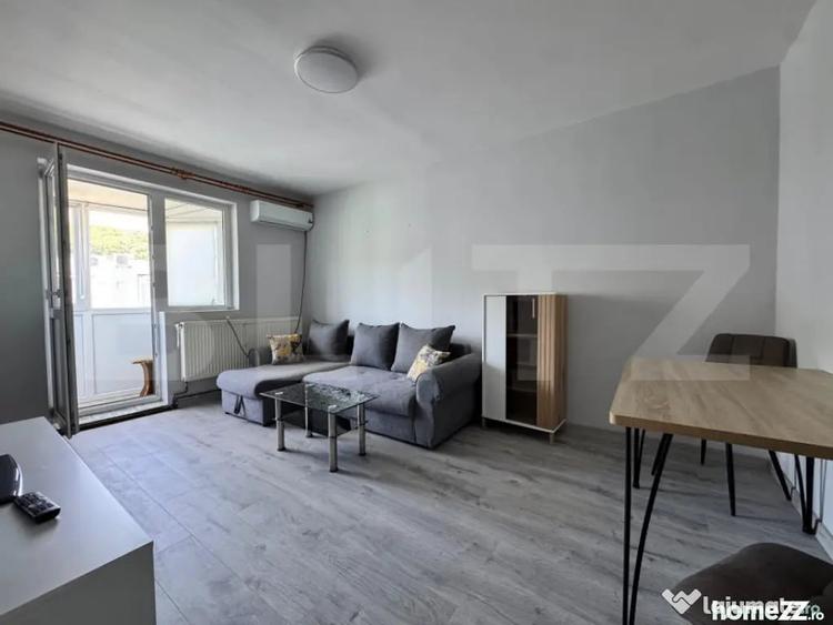 Apartament cu 2 camere decomandat în Central