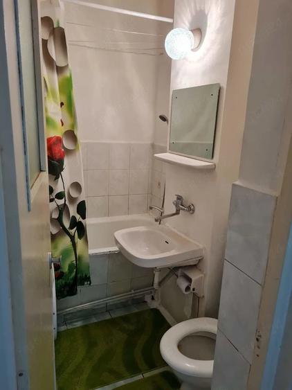 Garsonieră semidecomandată în Răcădău