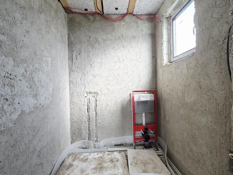 Casă individuală cu 4 camere cu Teren 470 Mp în Costi