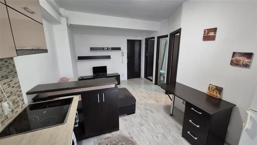 Apartament cu 2 camere decomandat în Tătărași