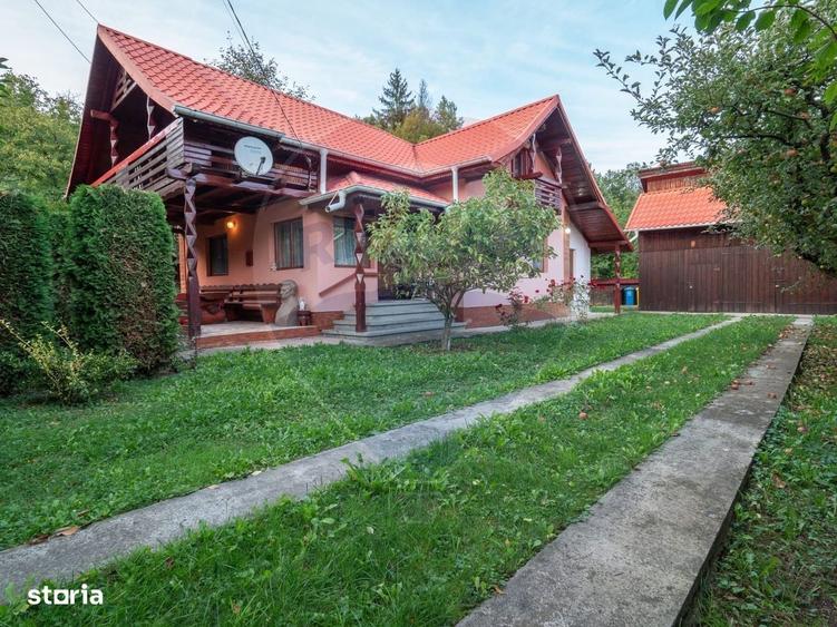 Casă cu 4 camere în Volovăț