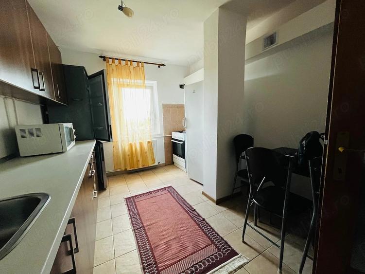 Apartament cu 2 camere decomandat în Steaua