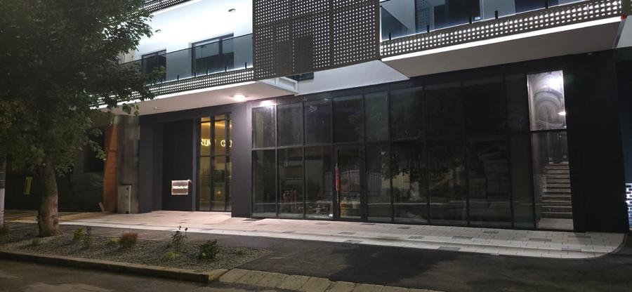 Apartament cu 3 camere semidecomandat în Cetății