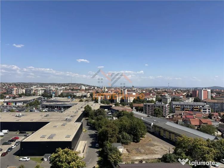 Apartament cu 3 camere decomandat în Iosia
