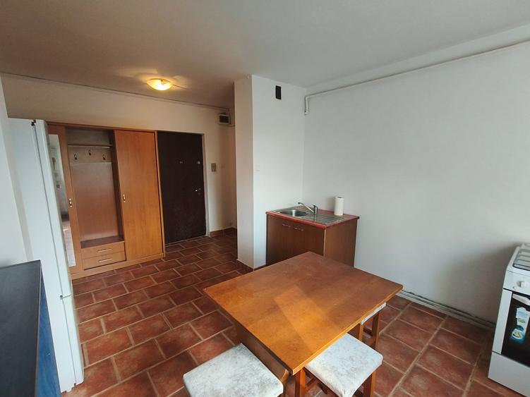 Apartament cu 2 camere în Steaua