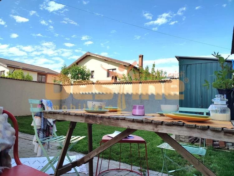 Casă cu 3 camere cu Teren 147 Mp în Berceni