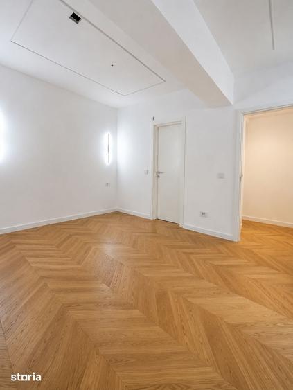 Apartament cu 4 camere în Tei