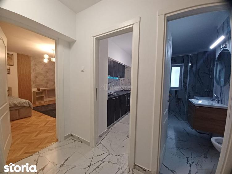Inchiriere Garsoniera Piata Unirii- Metrou - 1