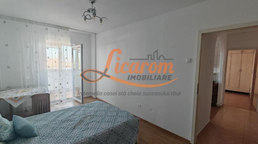 Apartament cu 2 camere decomandat, mobilat în Centrul Civic