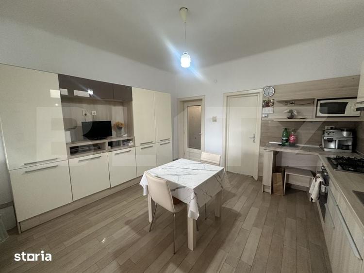 Apartament cu 4 camere în Bercu Roșu