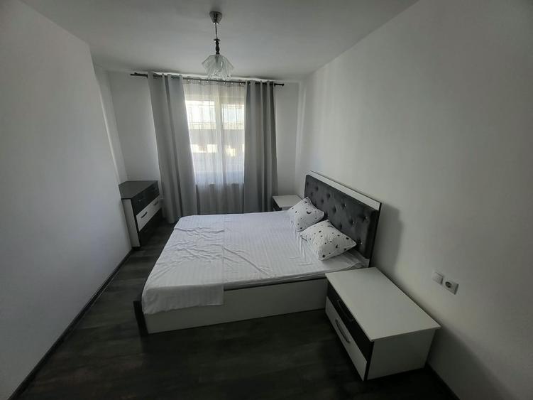 Apartament cu 2 camere decomandat în Florești