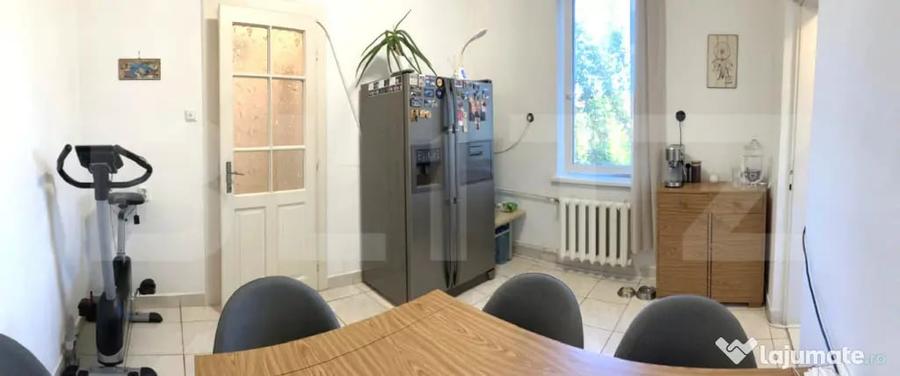 Apartament cu 3 camere decomandat în Gării