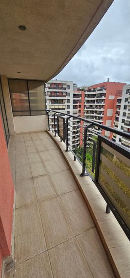 Apartament cu 4 camere decomandat, mobilat în Barbu Văcărescu