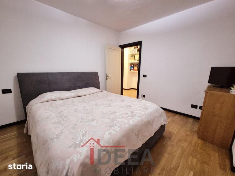 Apartament cu 3 camere decomandat în Ultracentral