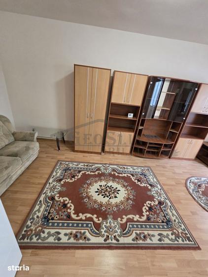 Apartament cu 2 camere decomandat în Dâmbul Rotund