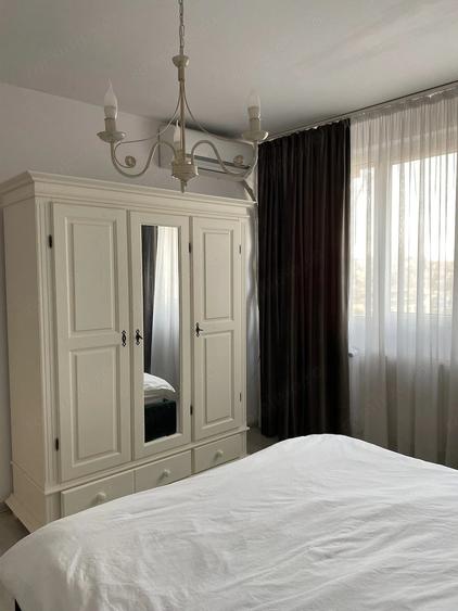Apartament cu 2 camere decomandat în Eroii Revoluției