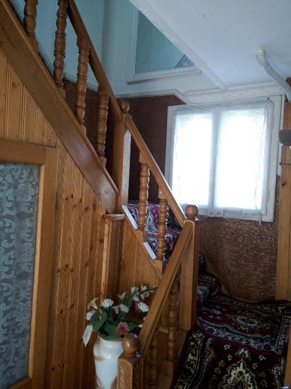 Casă individuală cu 5 camere cu Teren 720 Mp în Vânători-Neamț