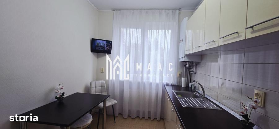 Apartament cu 3 camere semidecomandat în Calea Dumbrăvii