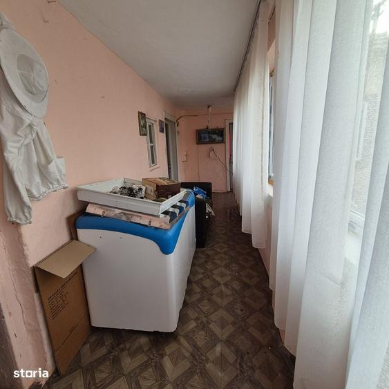 Casă cu 4 camere în Fiscut
