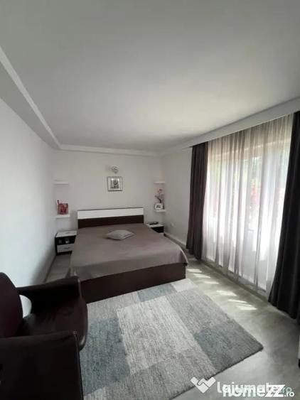 Casă cu 5 camere cu Teren 1128 Mp în Popoveni
