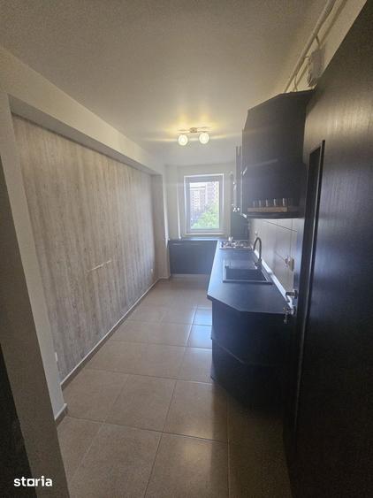 Apartament 3 Camere 2 bai Urban- 100m de Mall Coresi - 8