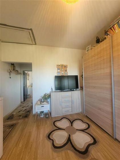 Apartament Modern 2 Camere la Mansarda, Poarta 6 - 13
