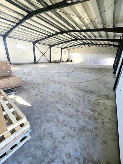 Spațiu comercial, de 648 mp, în Botizului
