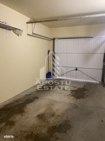 Casă cu 4 camere în Sacoșu Turcesc