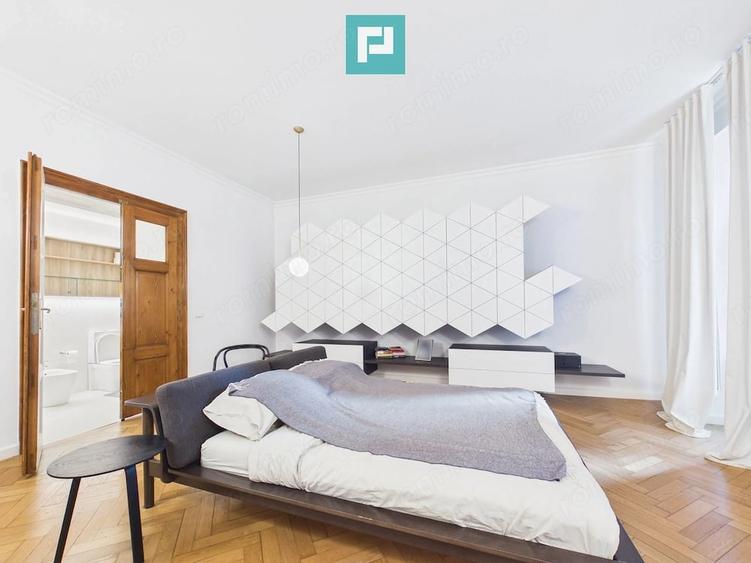 Apartament cu 3 camere semidecomandat în Ultracentral