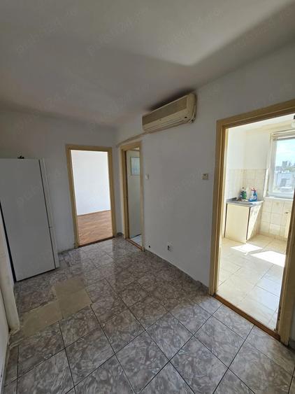 Apartament cu 2 camere decomandat în Abator
